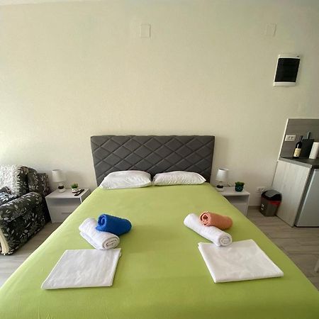 Apartment Iva Bijela Extérieur photo
