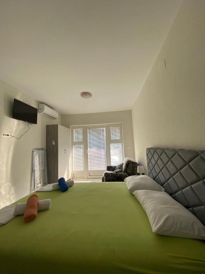 Apartment Iva Bijela Extérieur photo