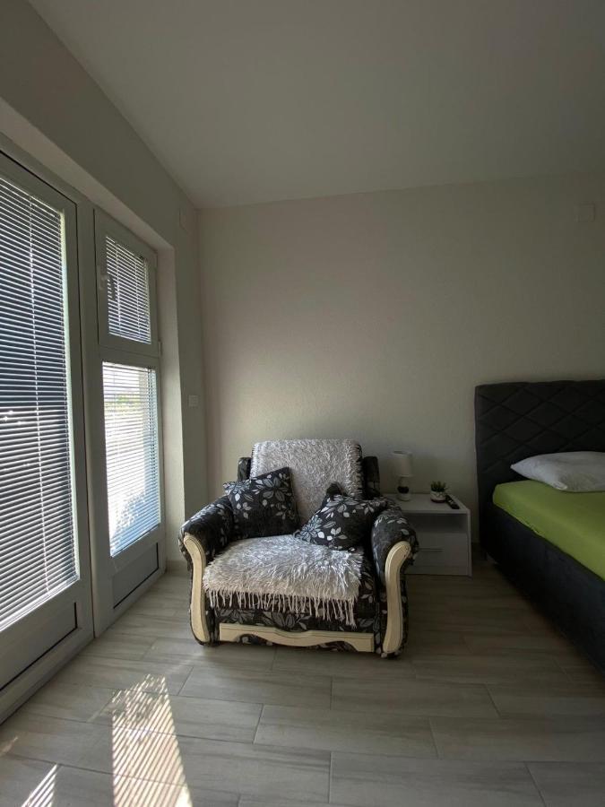 Apartment Iva Bijela Extérieur photo