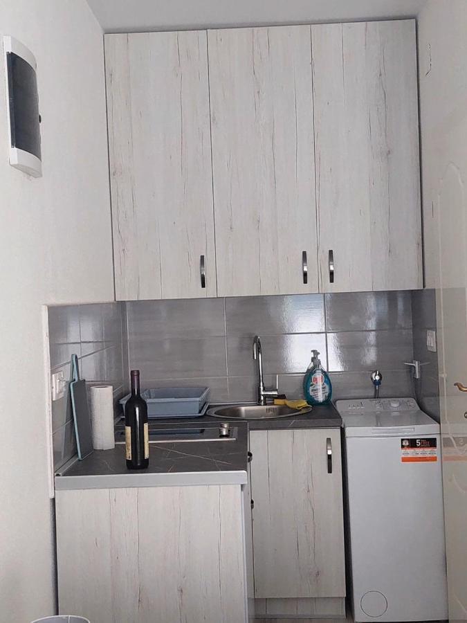 Apartment Iva Bijela Extérieur photo